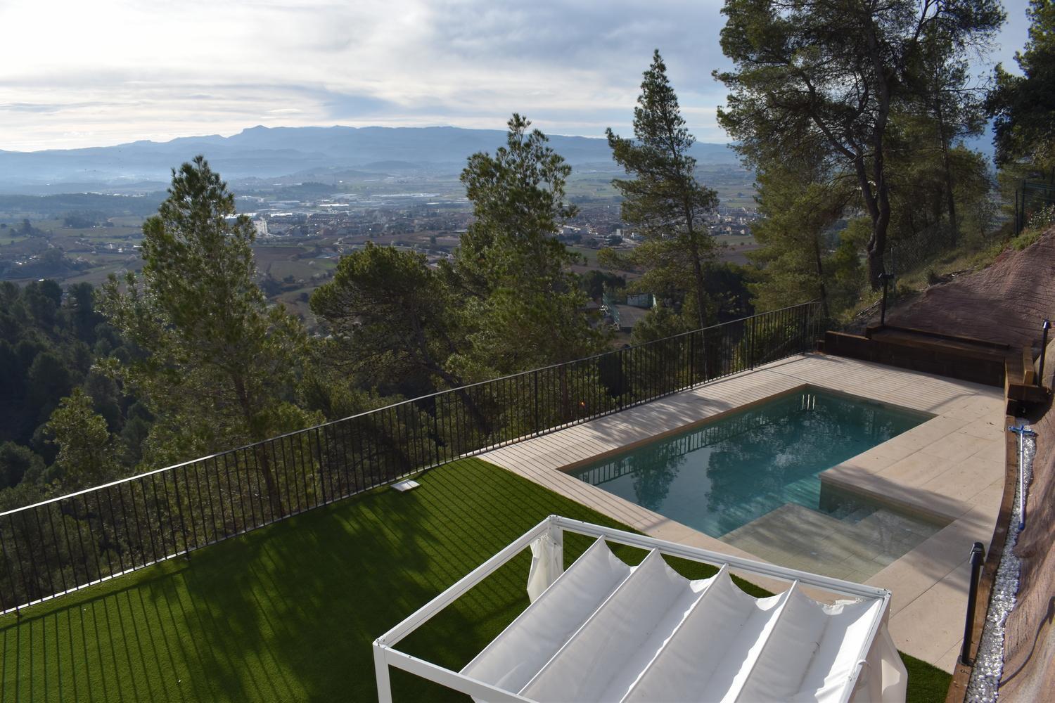Eagle'S Nest Apartment Castellnou de Bages Екстериор снимка