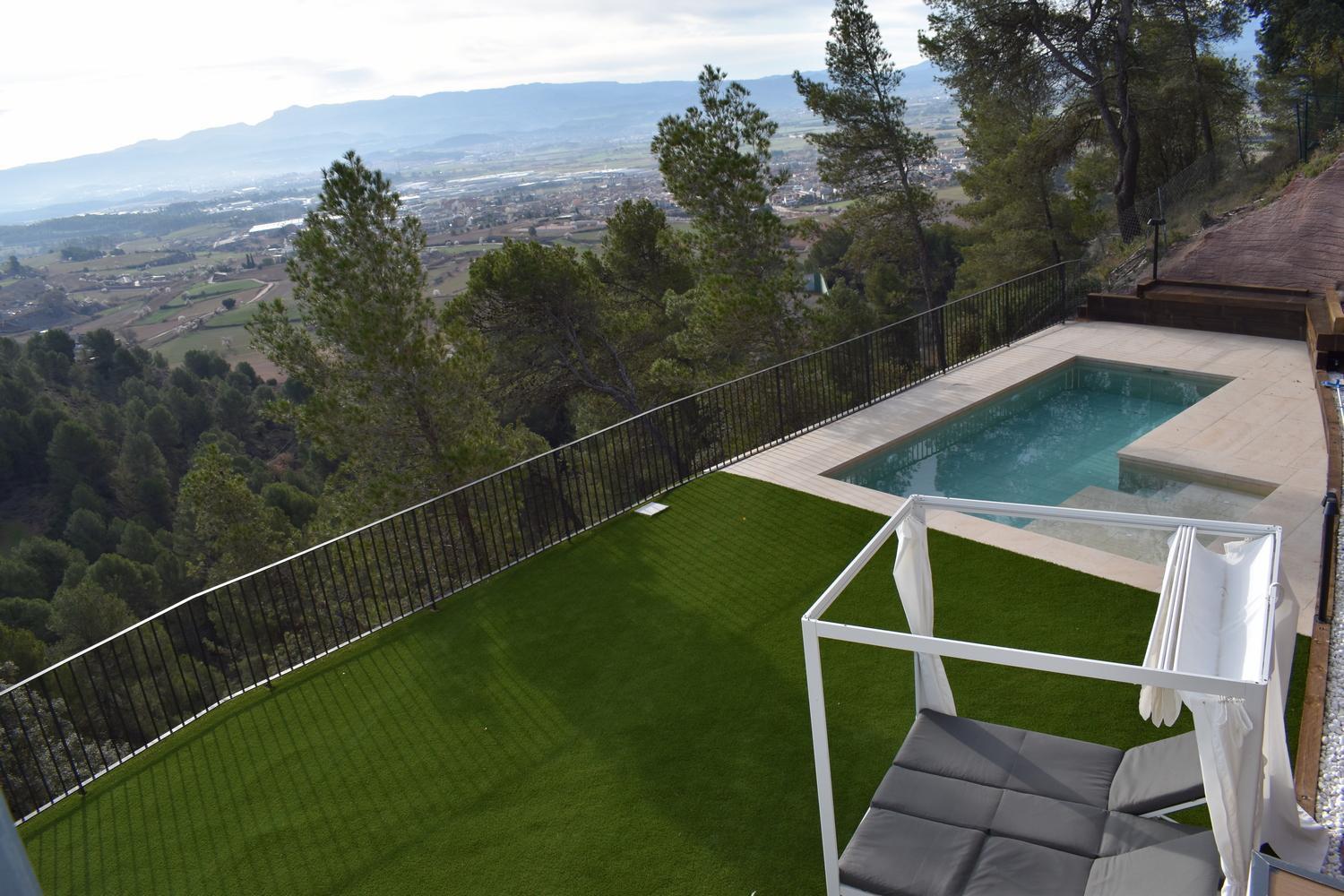 Eagle'S Nest Apartment Castellnou de Bages Екстериор снимка