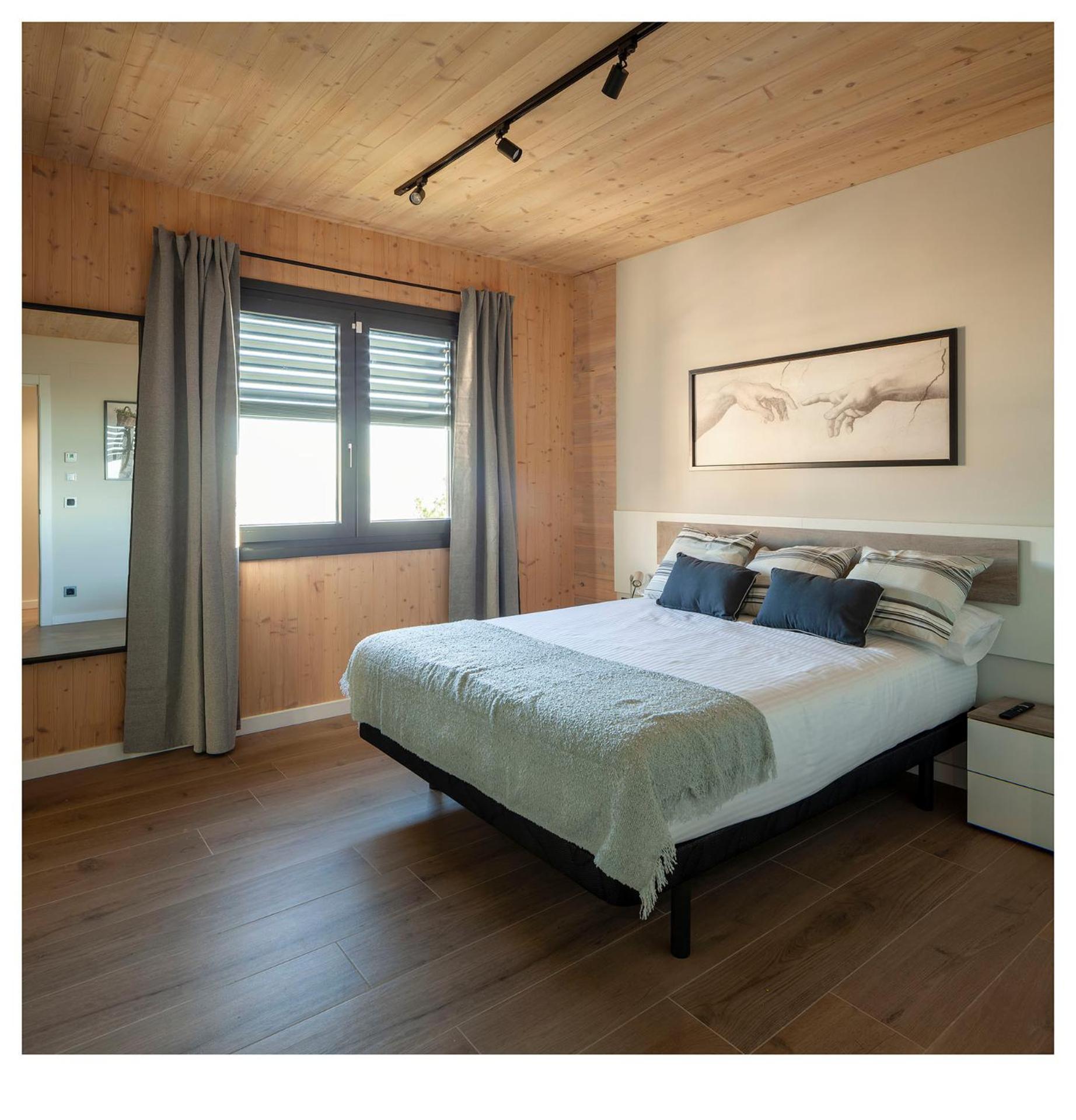 Eagle'S Nest Apartment Castellnou de Bages Екстериор снимка